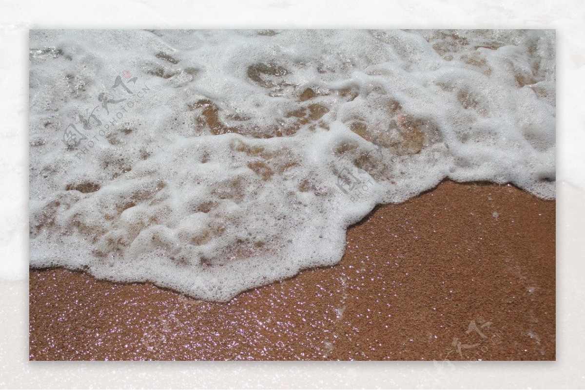 浪花沙滩海浪图片
