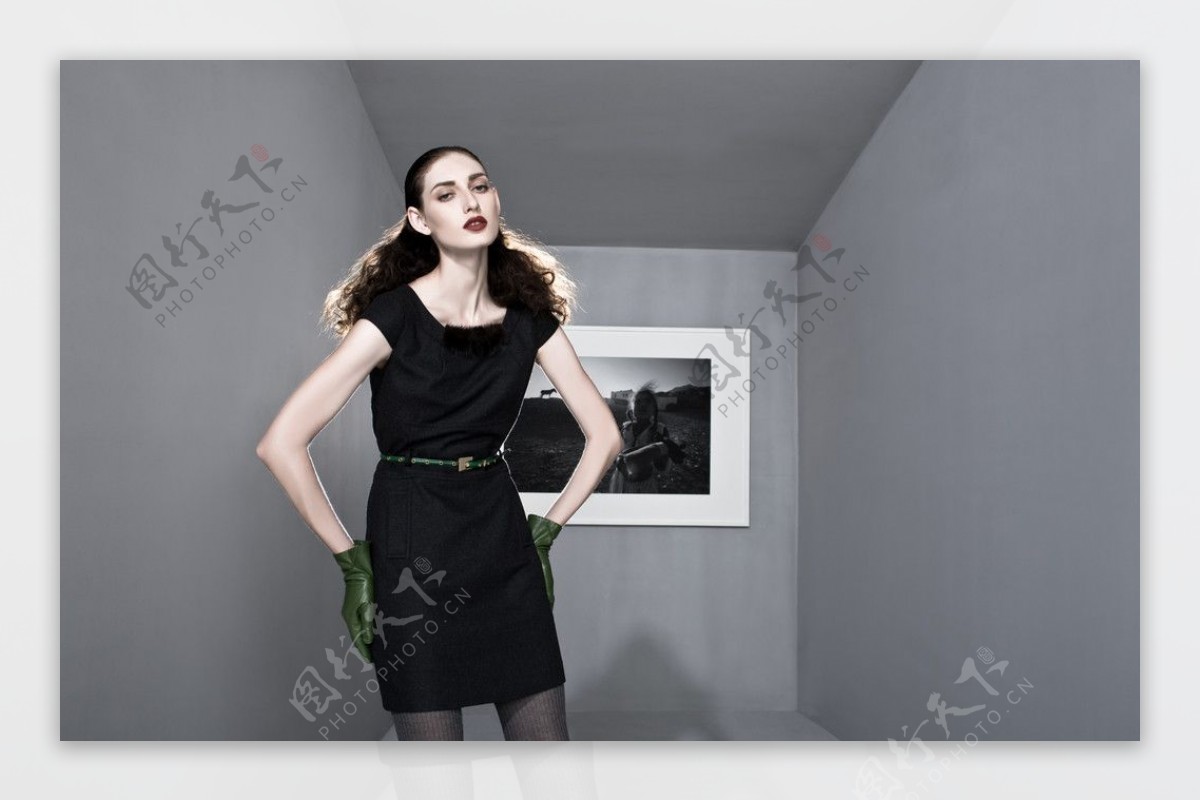 高清时尚品牌女装外国模特JPG图片