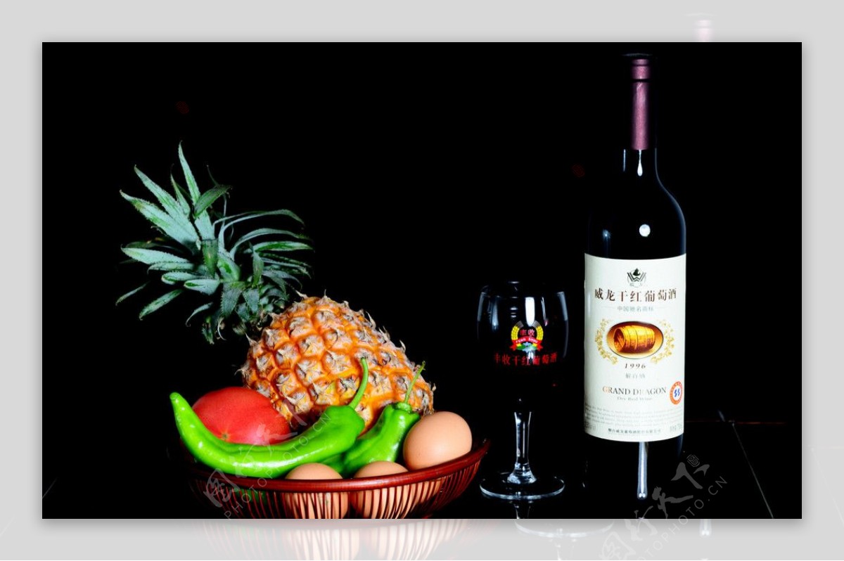 威龙干红葡萄酒图片