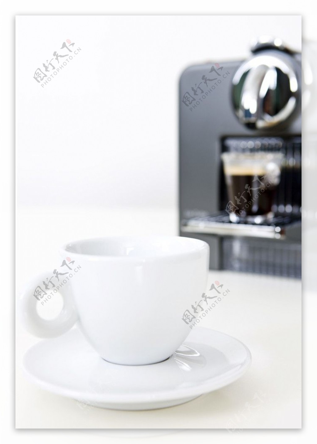 咖啡机白瓷杯图片