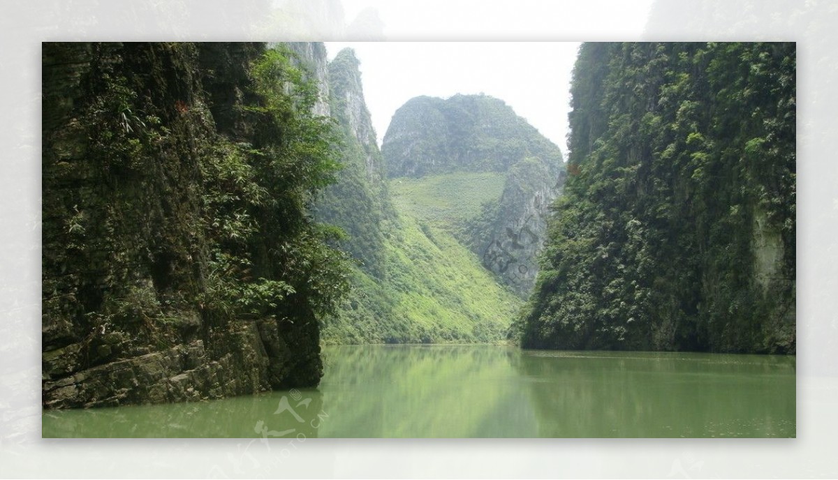 广西河池的小三峡图片