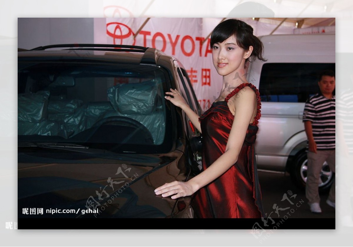 2009北部湾车展美女南宁图片