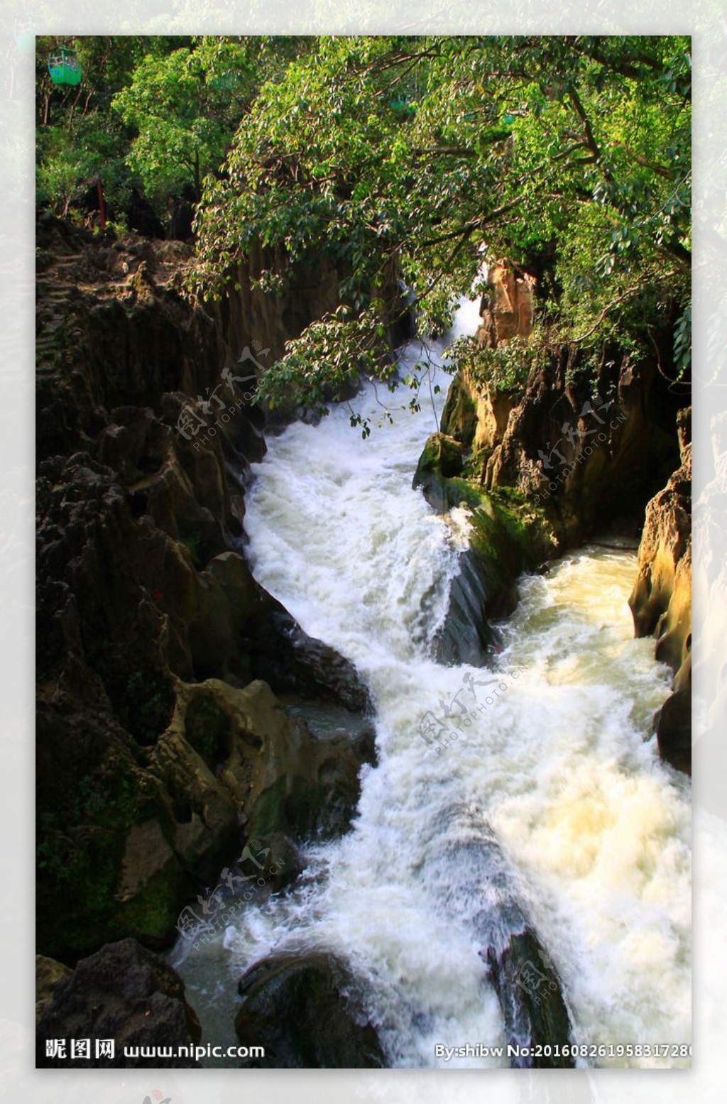 银链山水风景