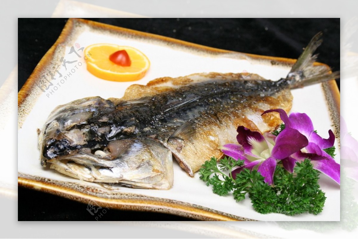 香酥鲅鱼的做法_【图解】香酥鲅鱼怎么做如何做好吃_香酥鲅鱼家常做法大全_甜心小飞_豆果美食