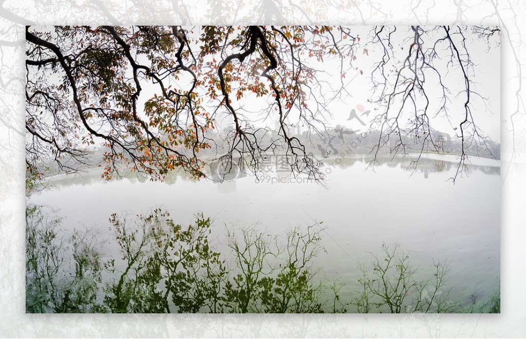 景观雾有雾越南河内的还剑湖zenitar