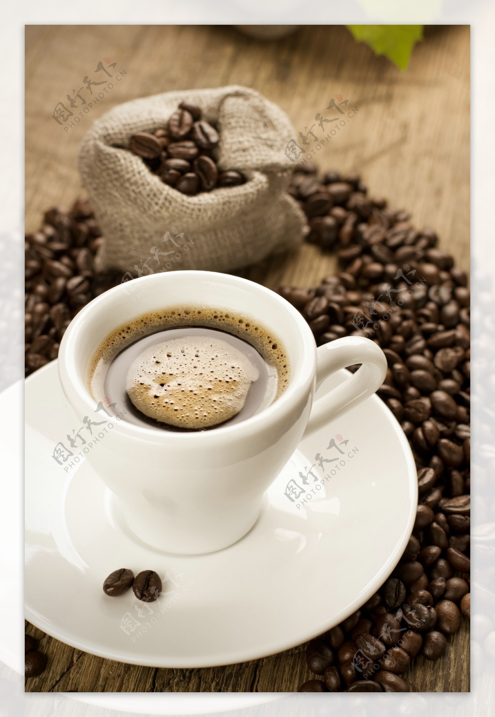 咖啡和咖啡豆图片