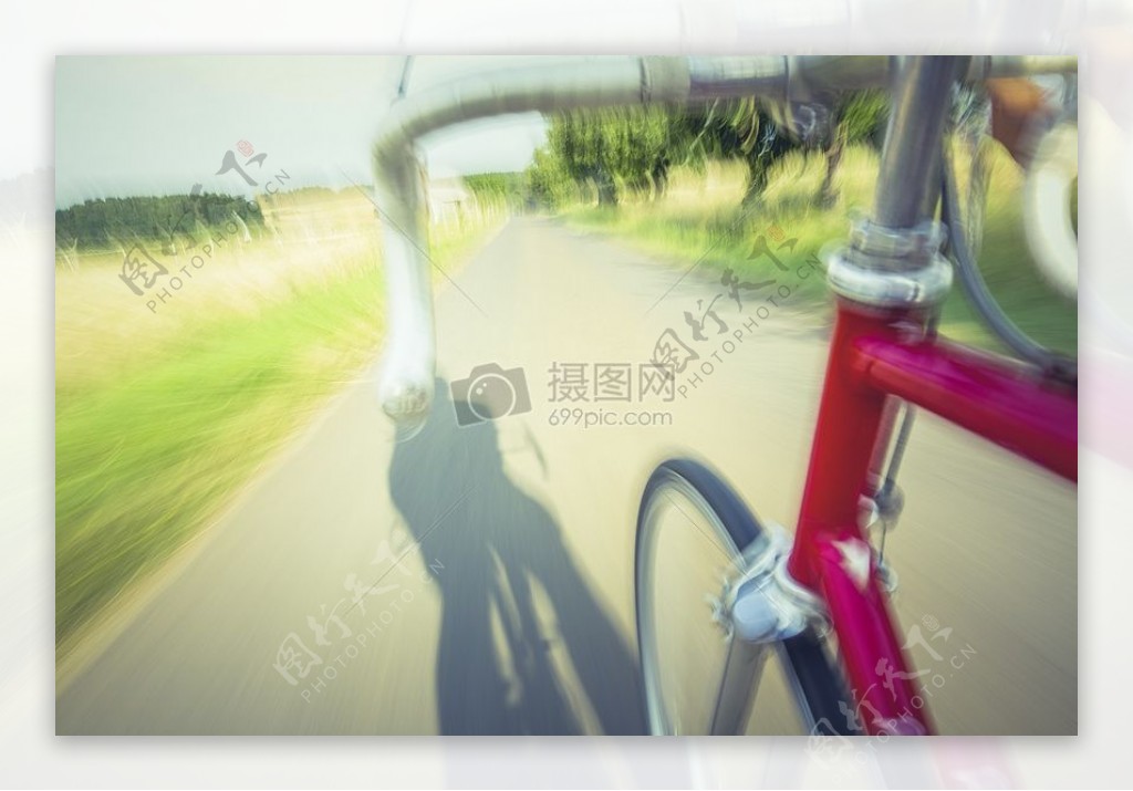 复古时间曝光自行车自行车骑自行车的人速度钢铁框架