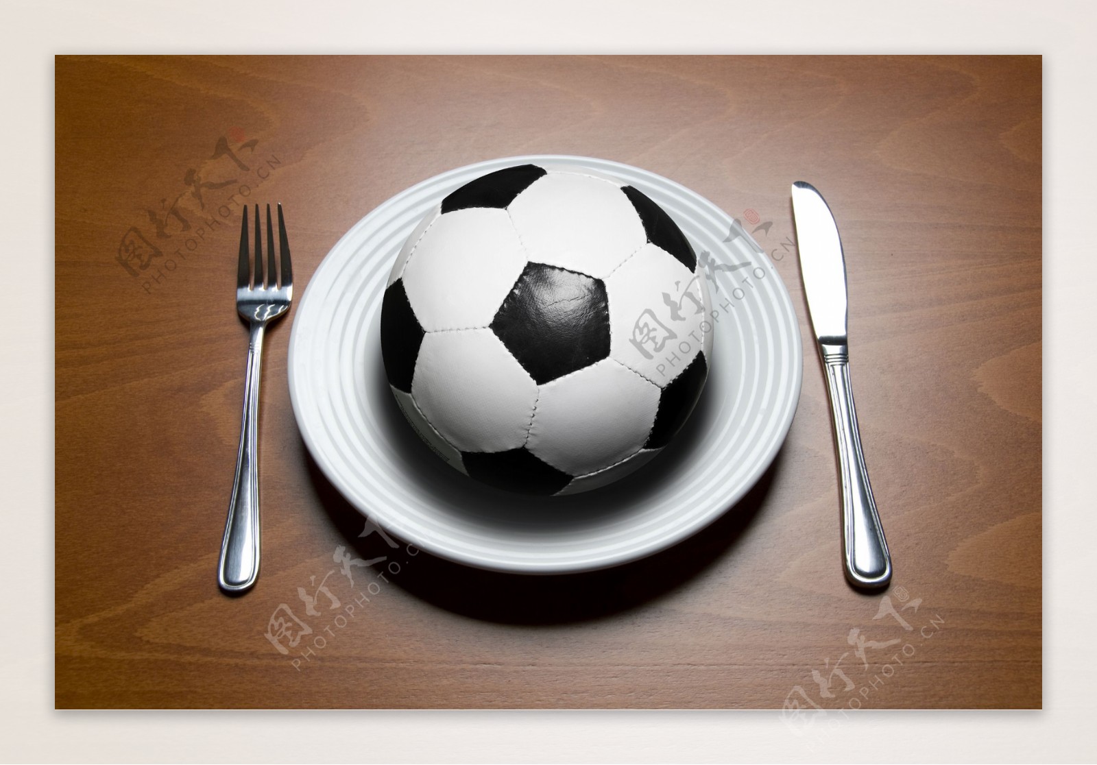足球晚餐图片