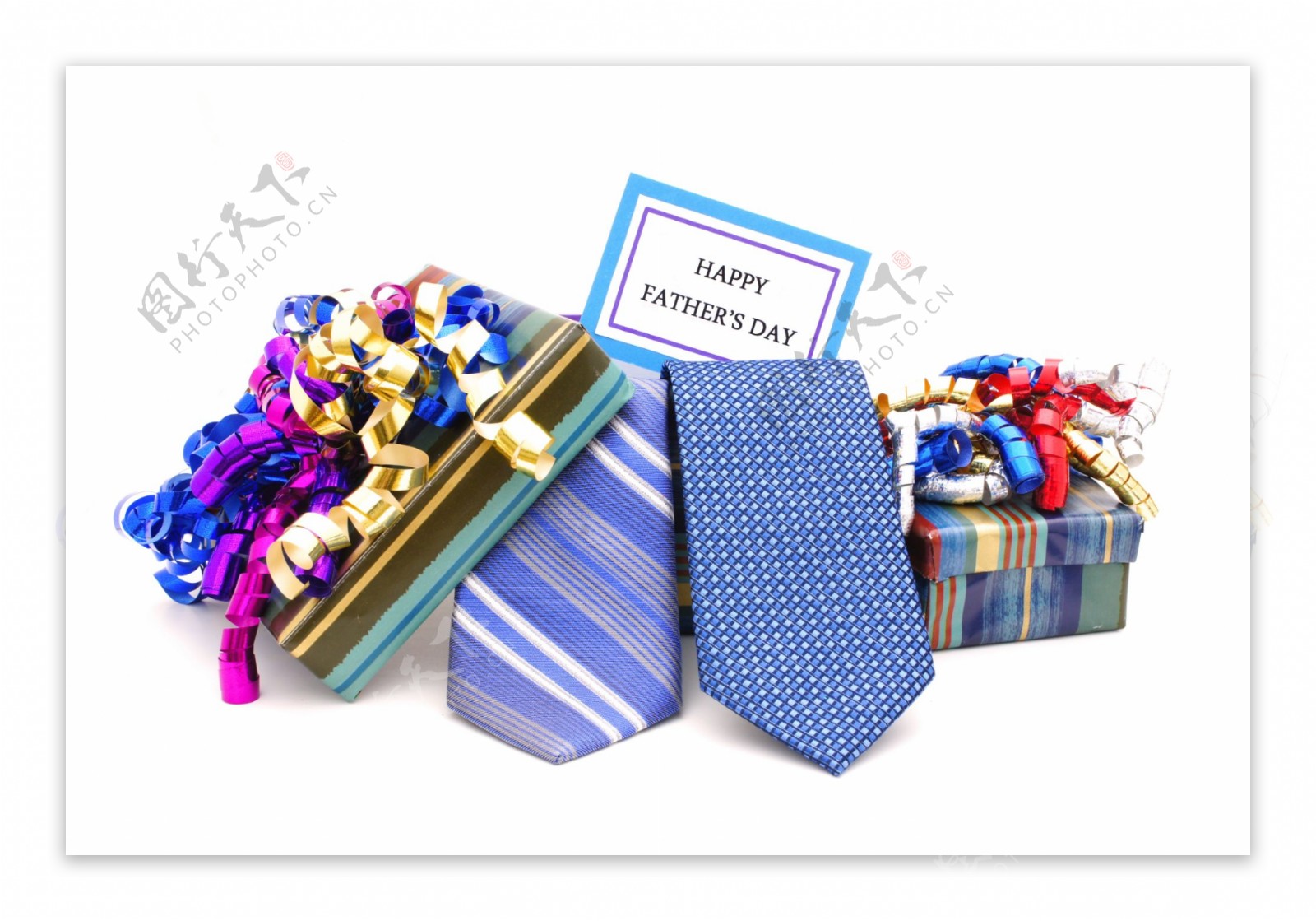 领带和礼物盒素材图片