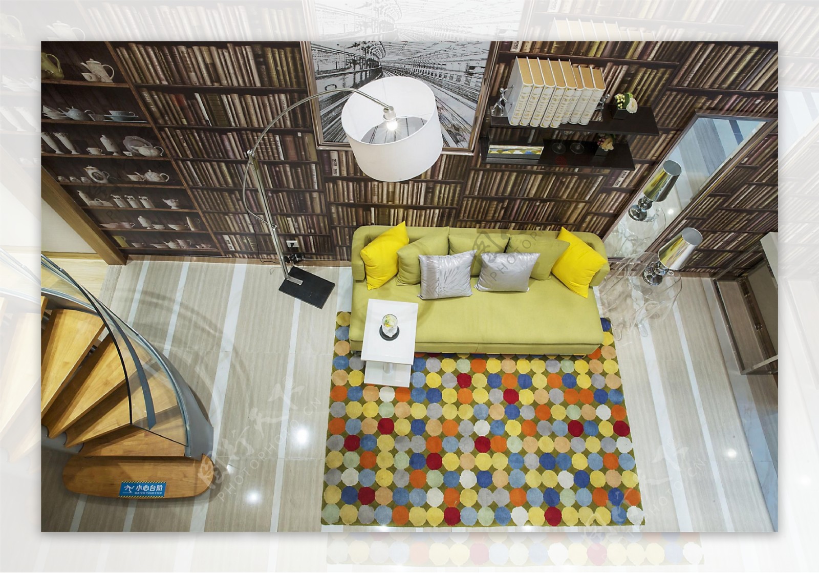 创意大厅沙发地板瓷砖设计图