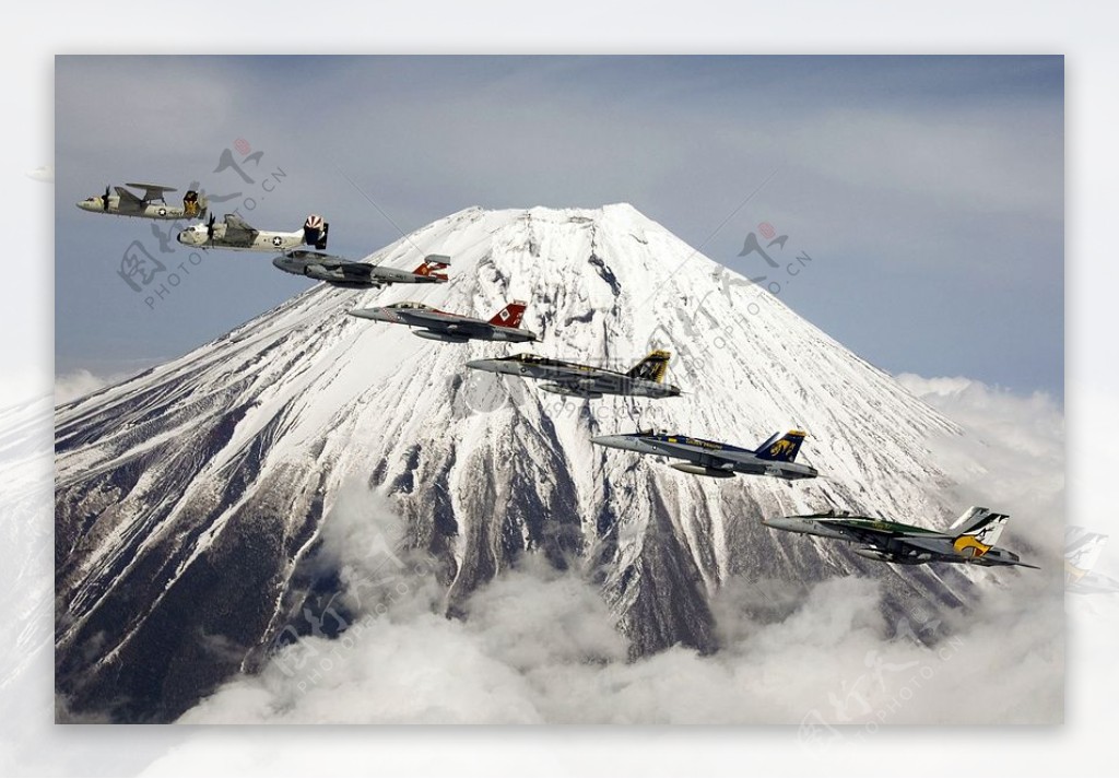 富士山上的编队飞行