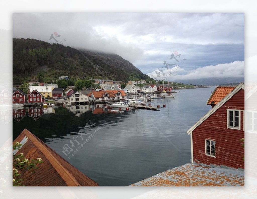 挪威的海边小城