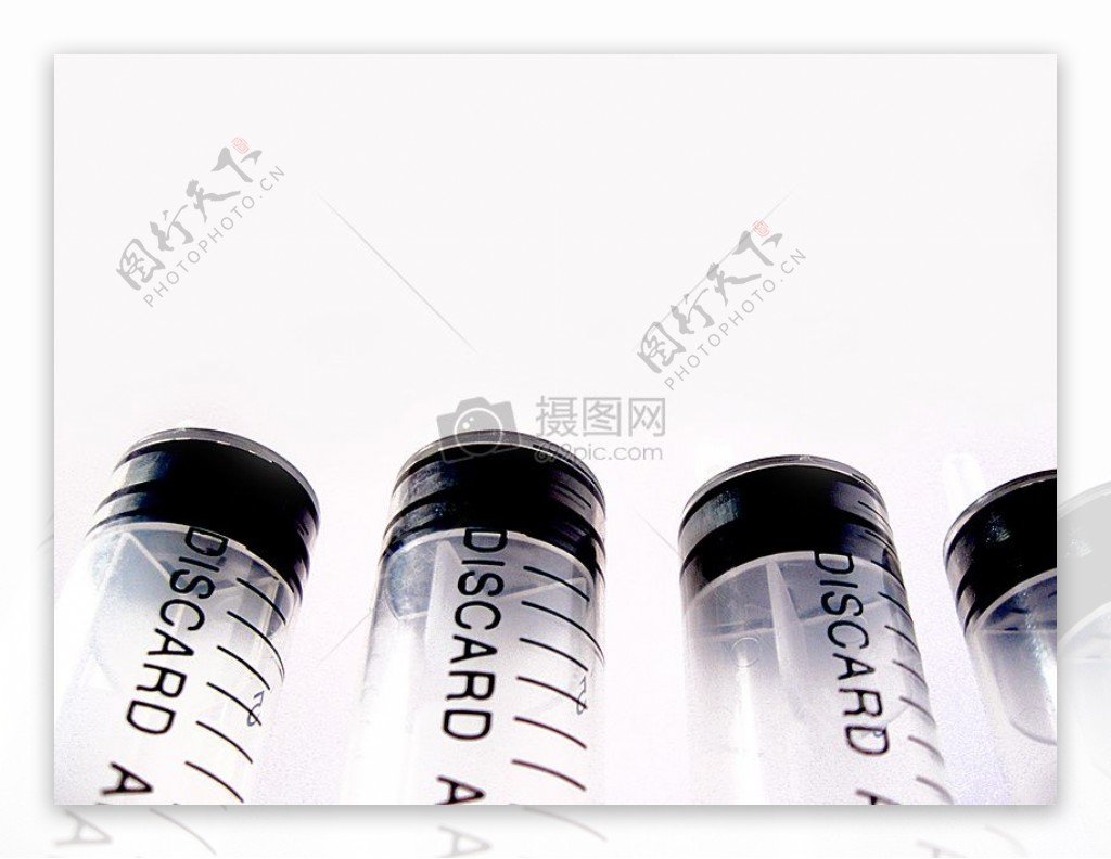 Syringes709538.JPG