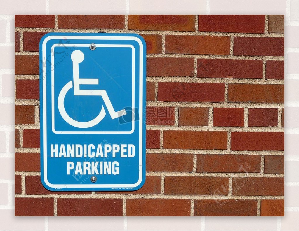 在砖Wall.jpg残疾人专用停车位登陆