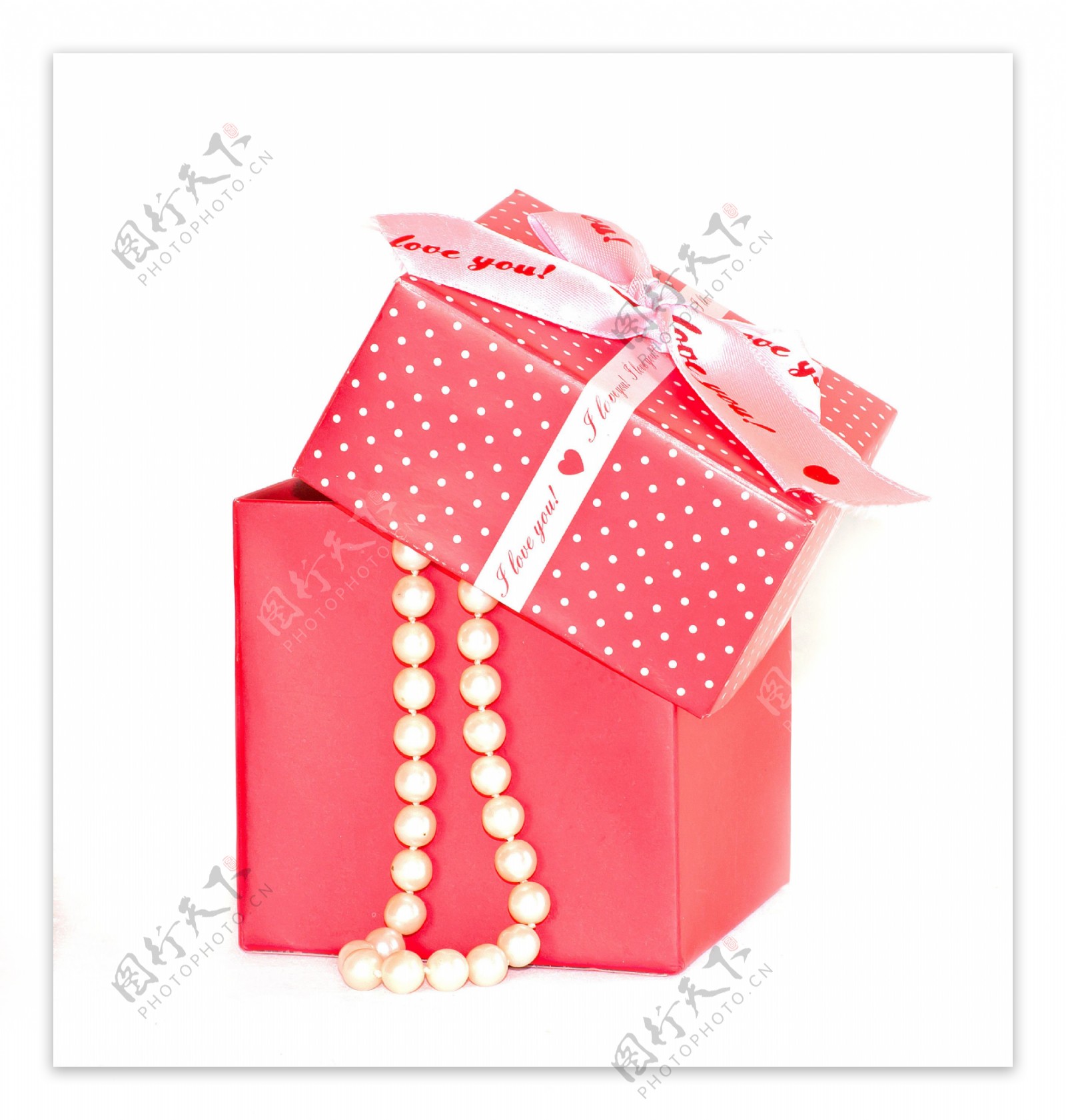唯美粉色礼物盒图片