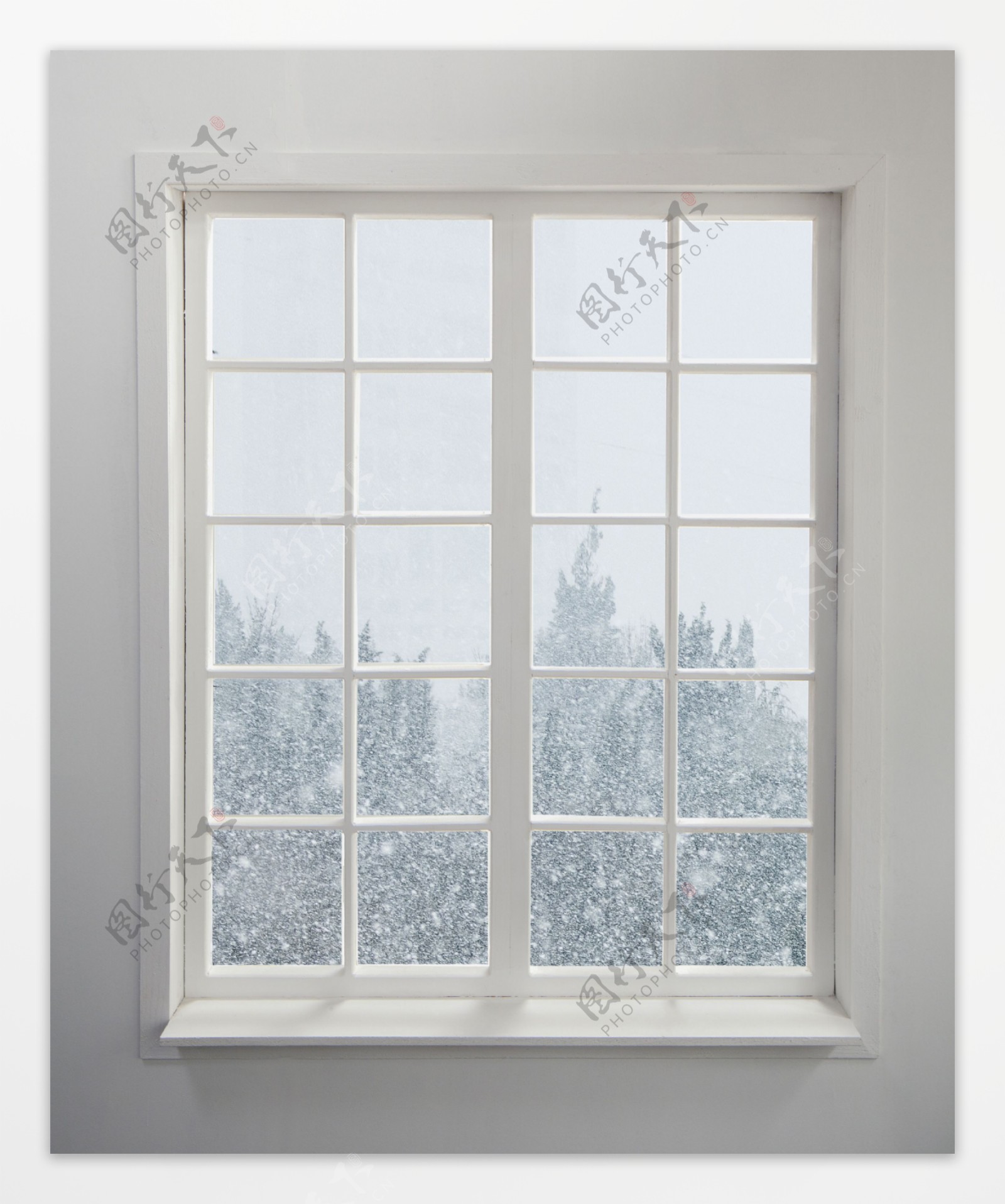 窗户外的雪景图片
