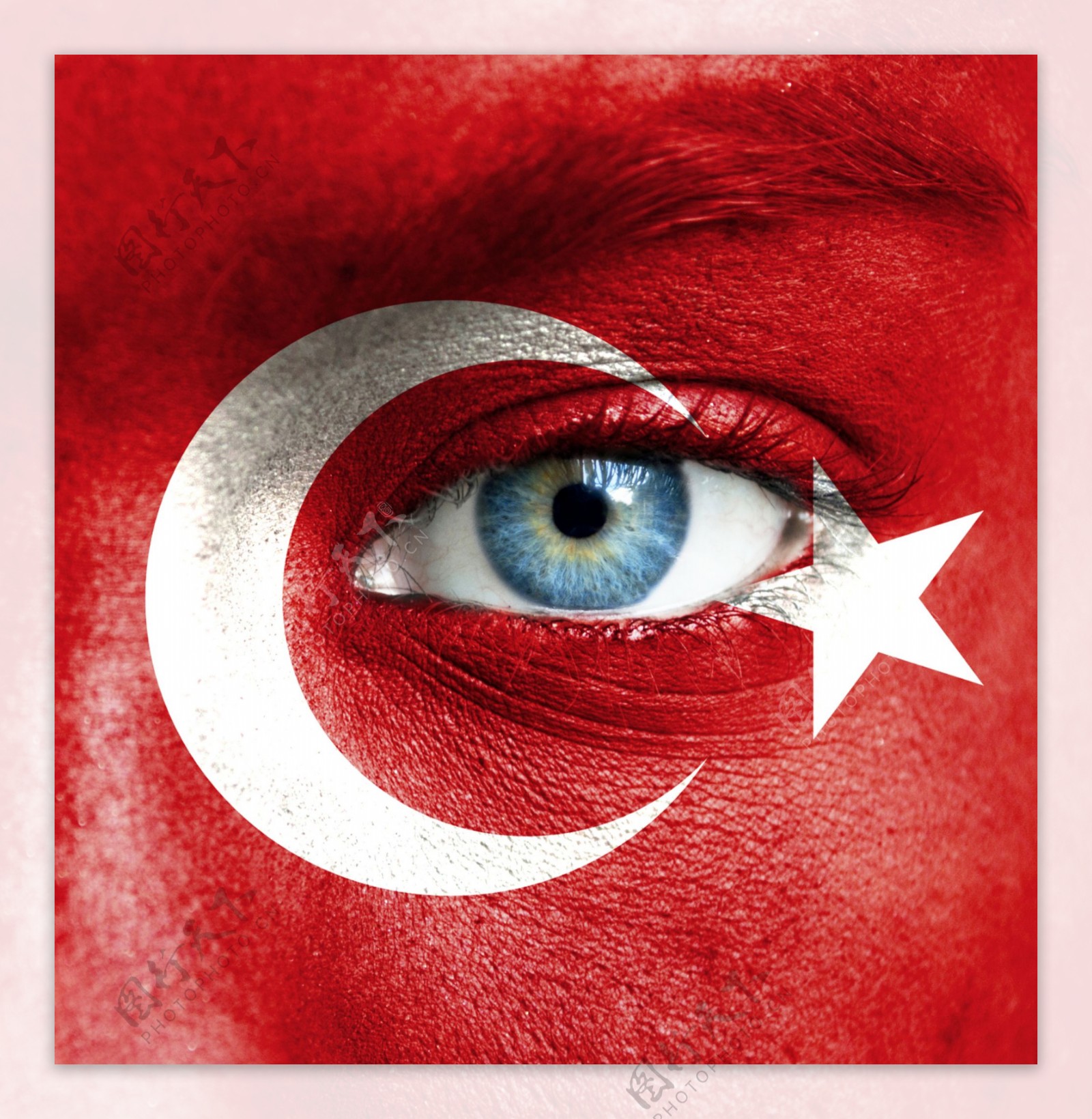 眼睛和土耳其国旗图片