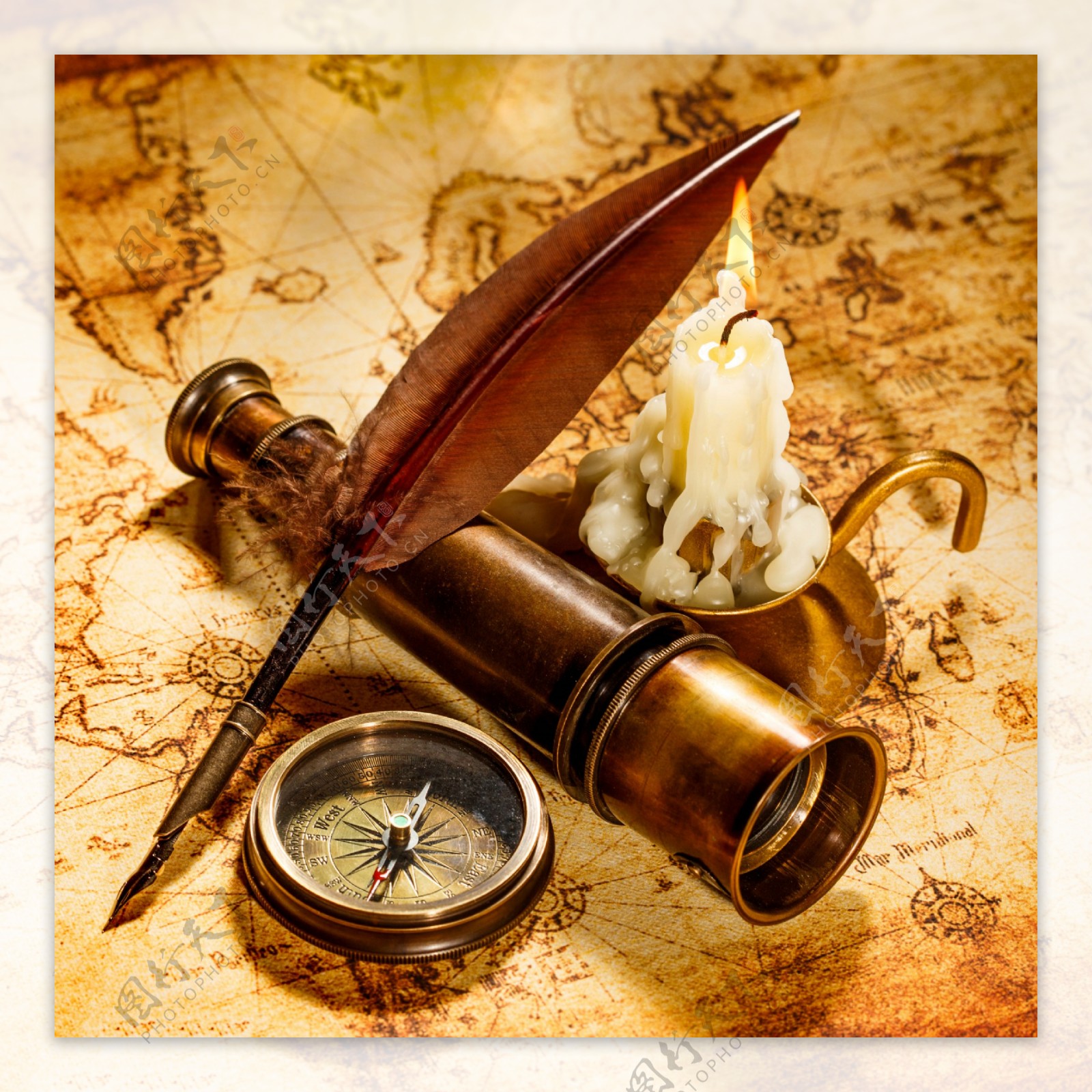 蜡烛与航海工具图片