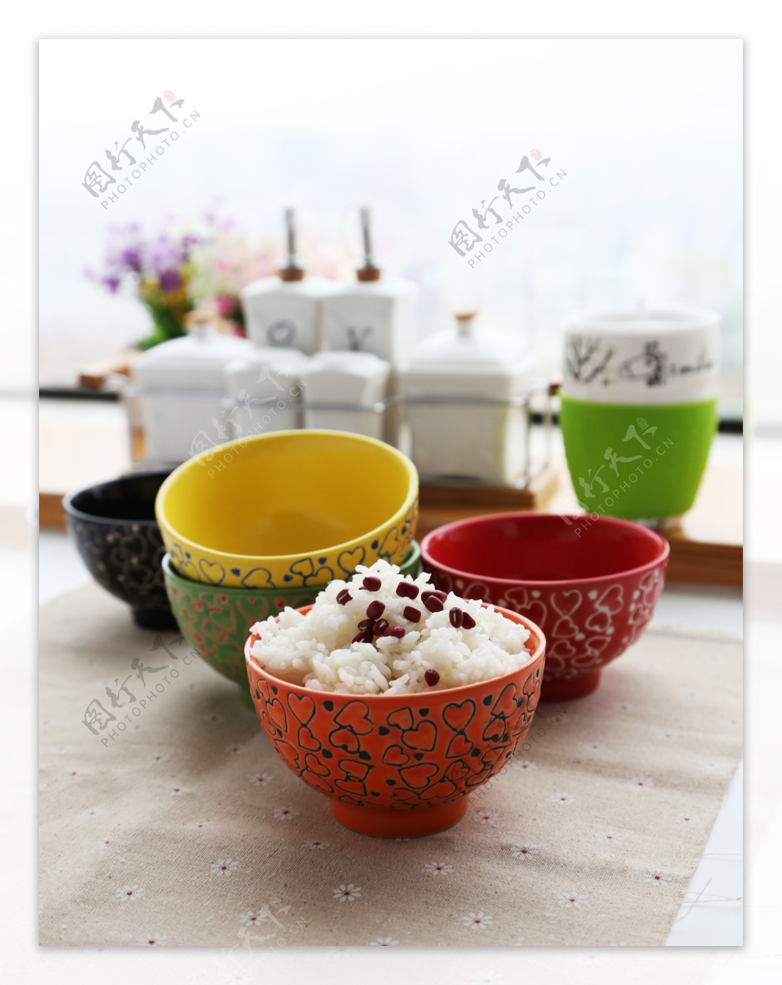 五彩米饭碗图片