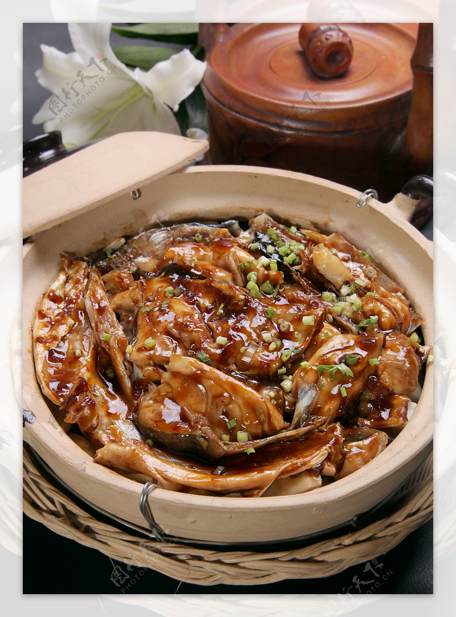 砂锅焗鱼头怎么做_砂锅焗鱼头的做法_豆果美食