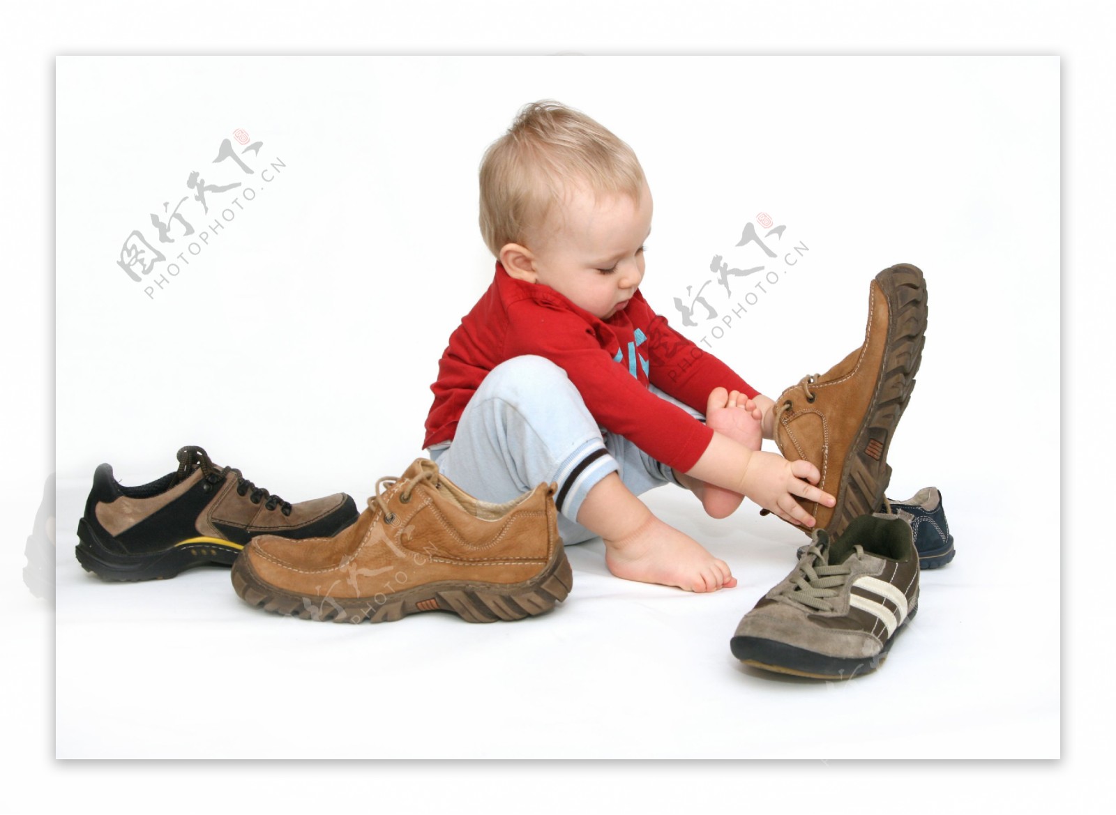 男士休闲鞋与宝宝