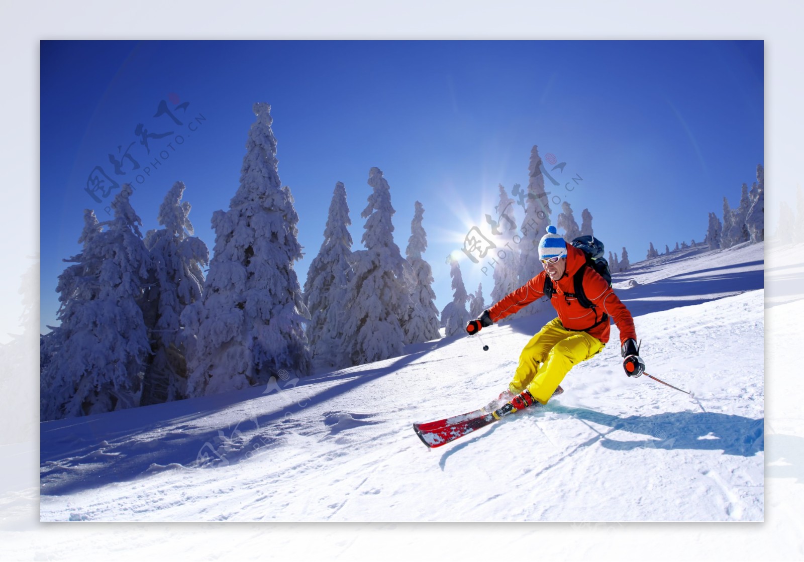 雪地与滑雪人物图片
