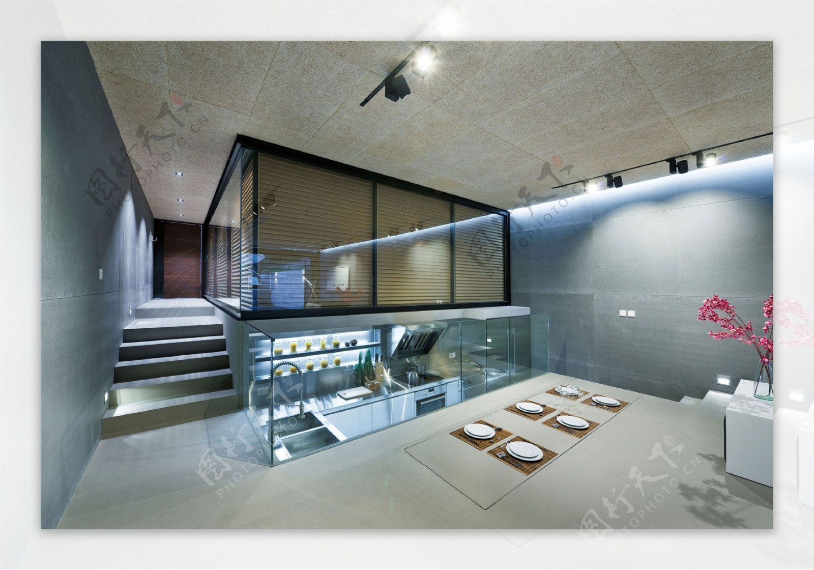现代餐厅室内餐厅楼梯设计图