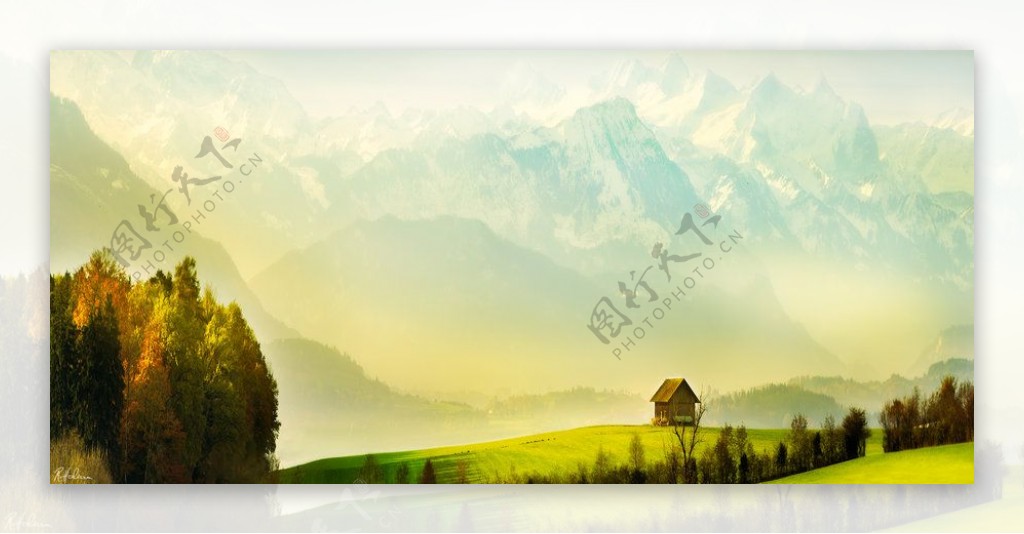 瑞士雪山高山草地背景图
