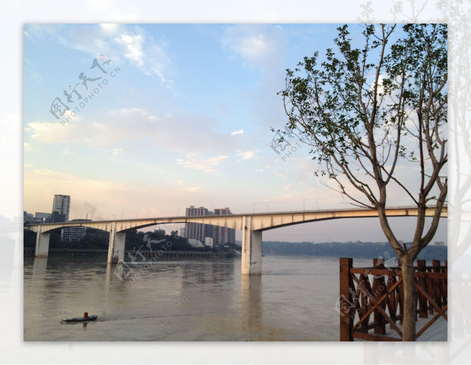 泸州长江大桥图片