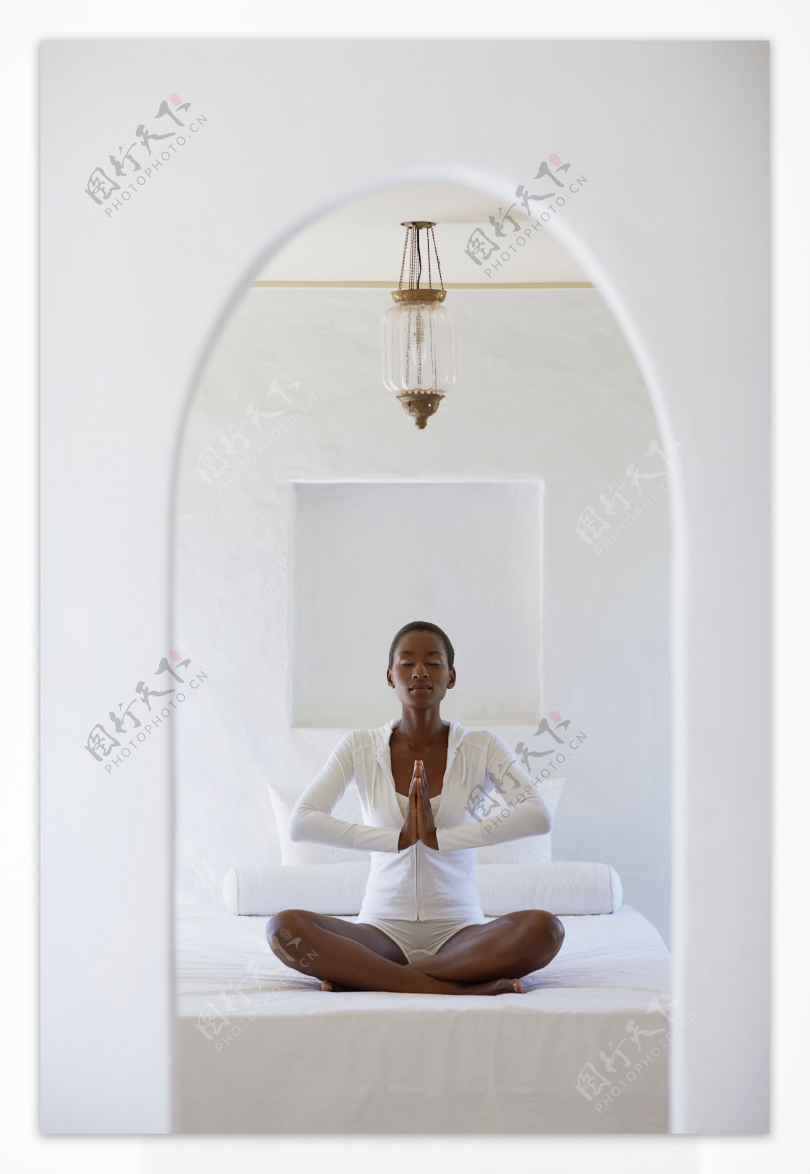 练瑜珈的黑人美女图片