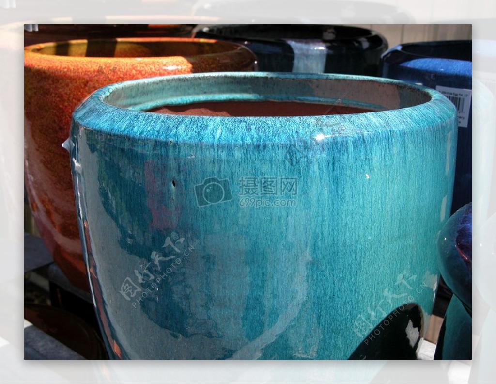陶瓷的水缸