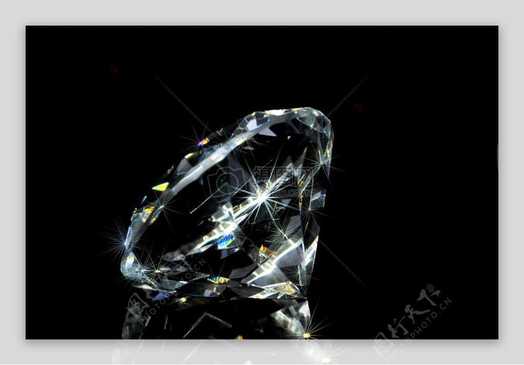 晶莹剔透的钻石