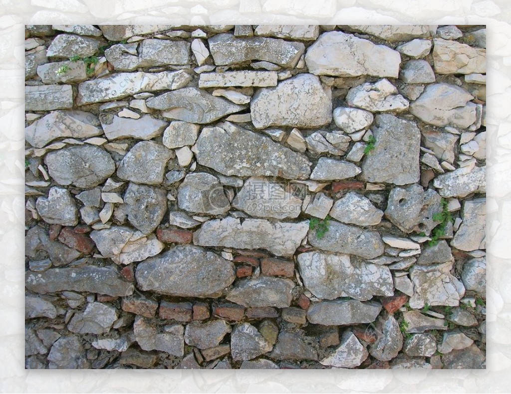 石头而砌的墙面
