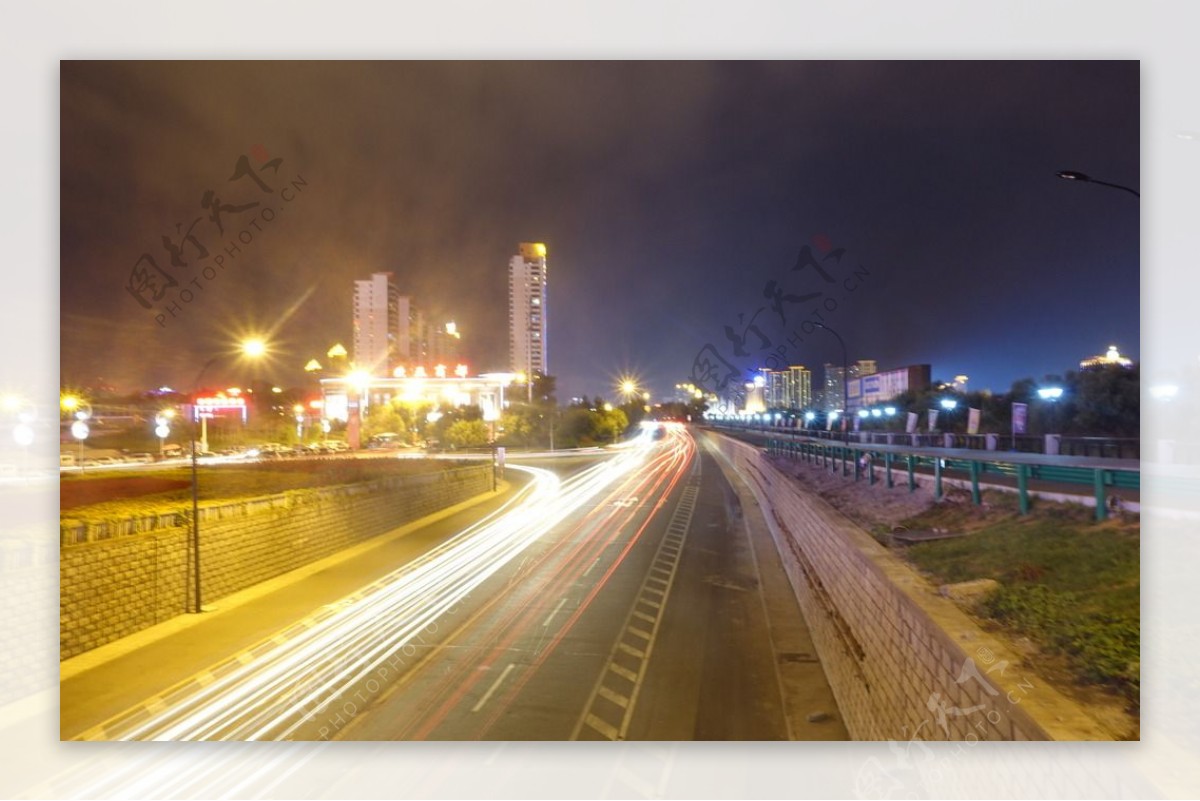 吉林市车流夜景