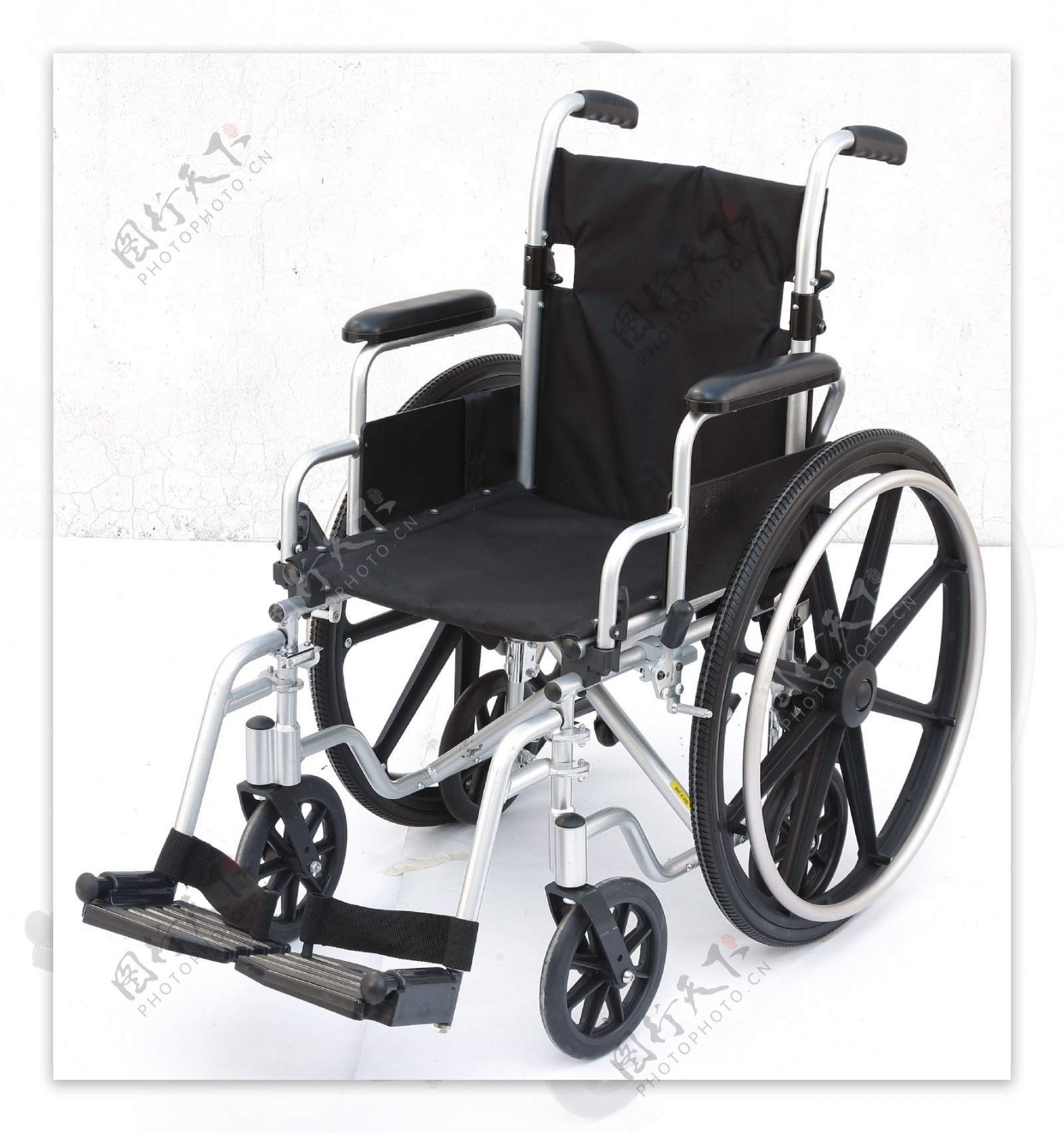 多功能康复车轮椅
