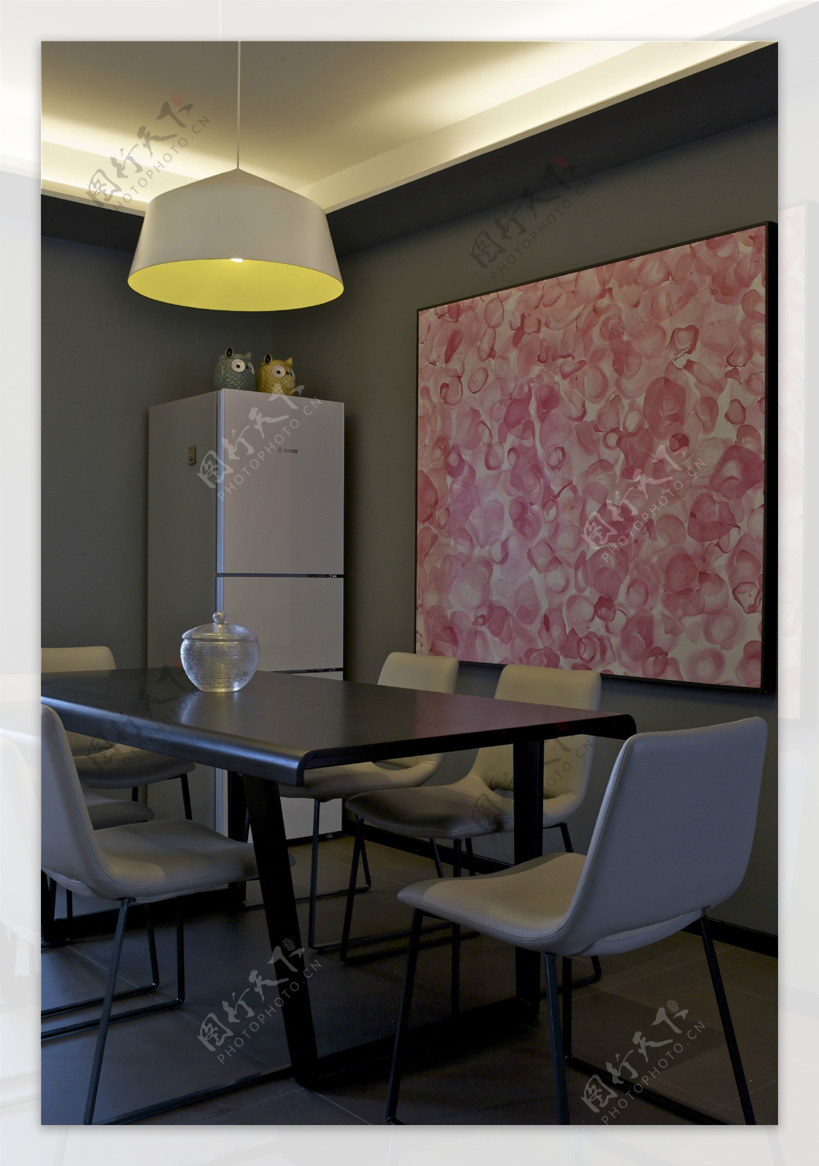 室内餐厅壁画现代简约装修效果图效果图