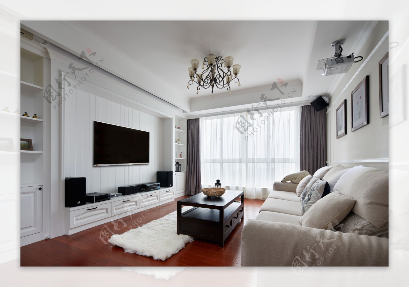 现代时尚纯白色系客厅室内装修效果图