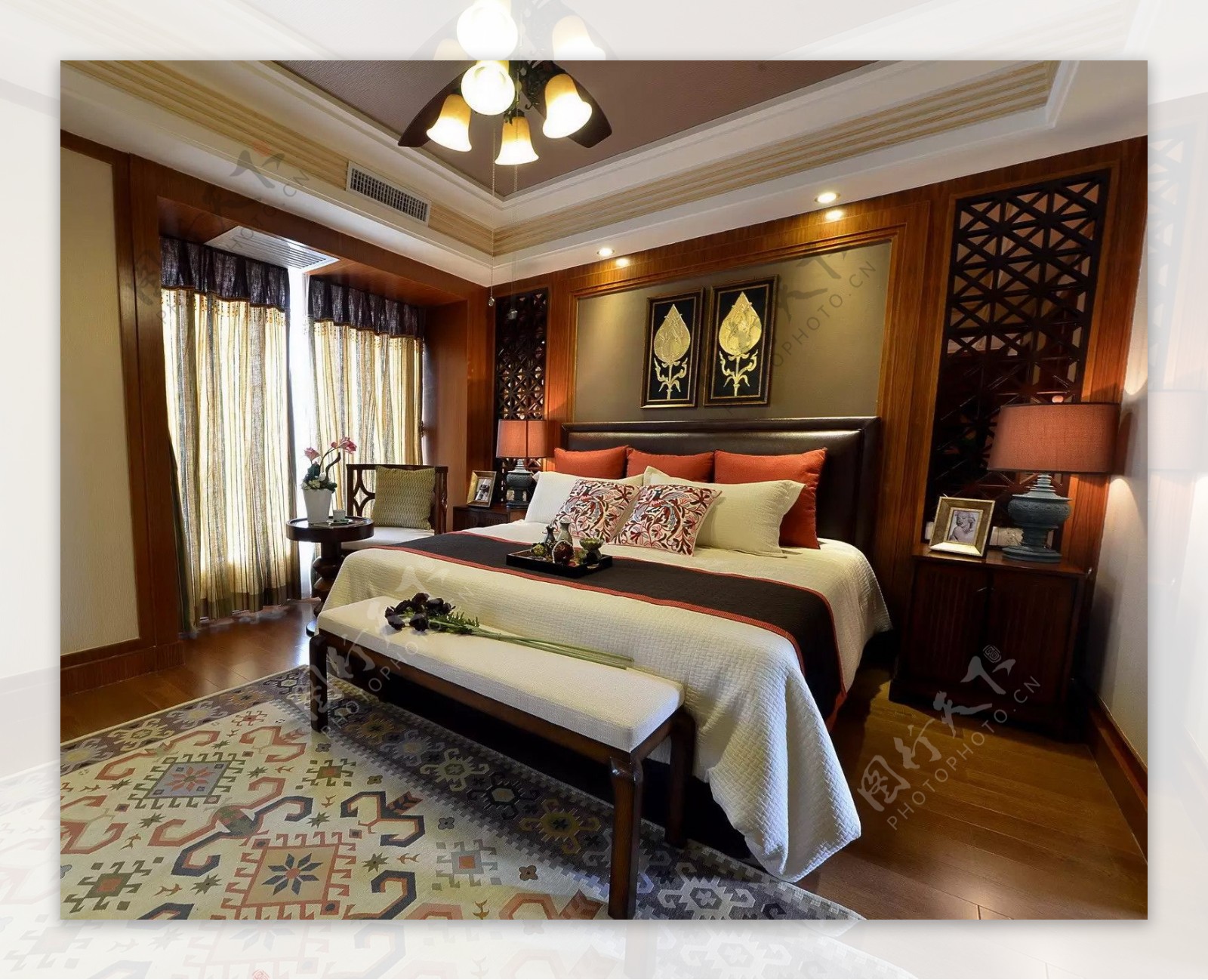 中式经典卧室木制柜子室内装修效果图
