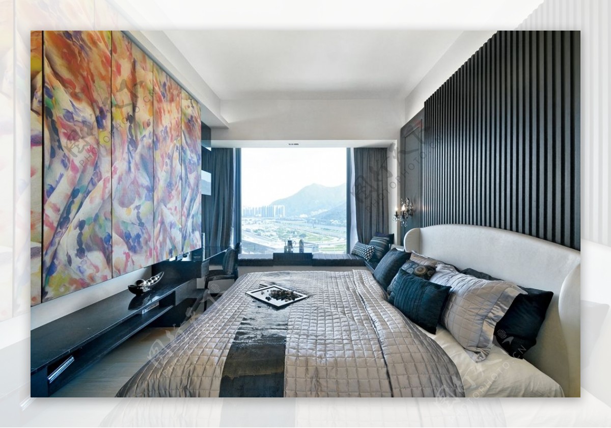 现代地毯客厅墙绘效果图