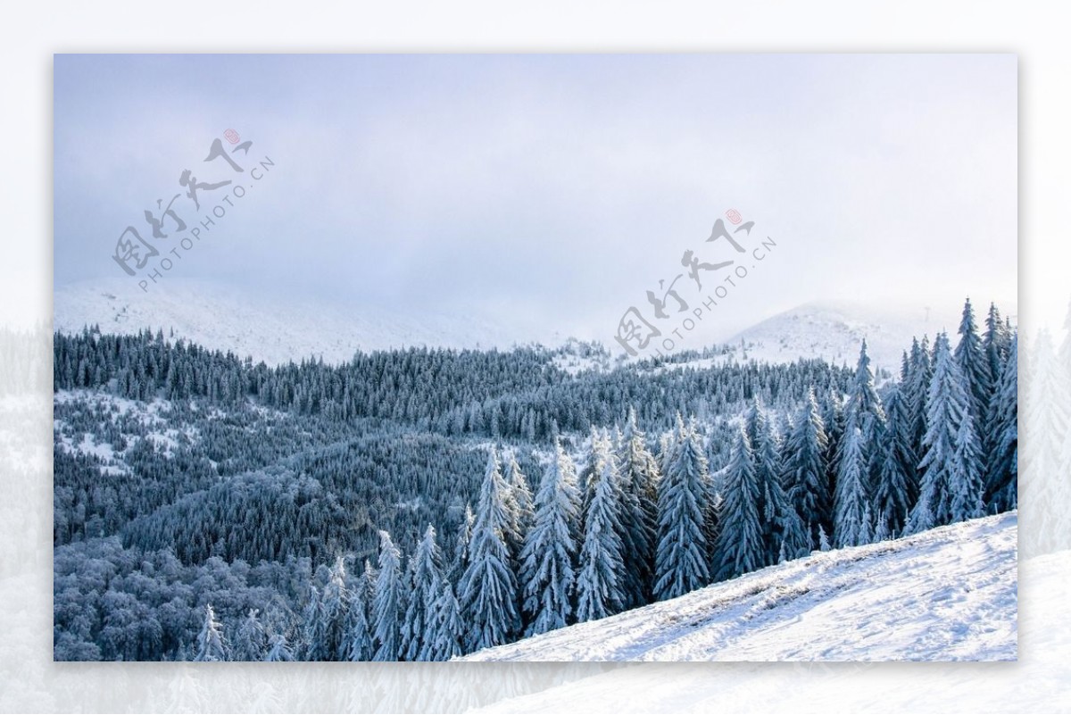 雪山美景