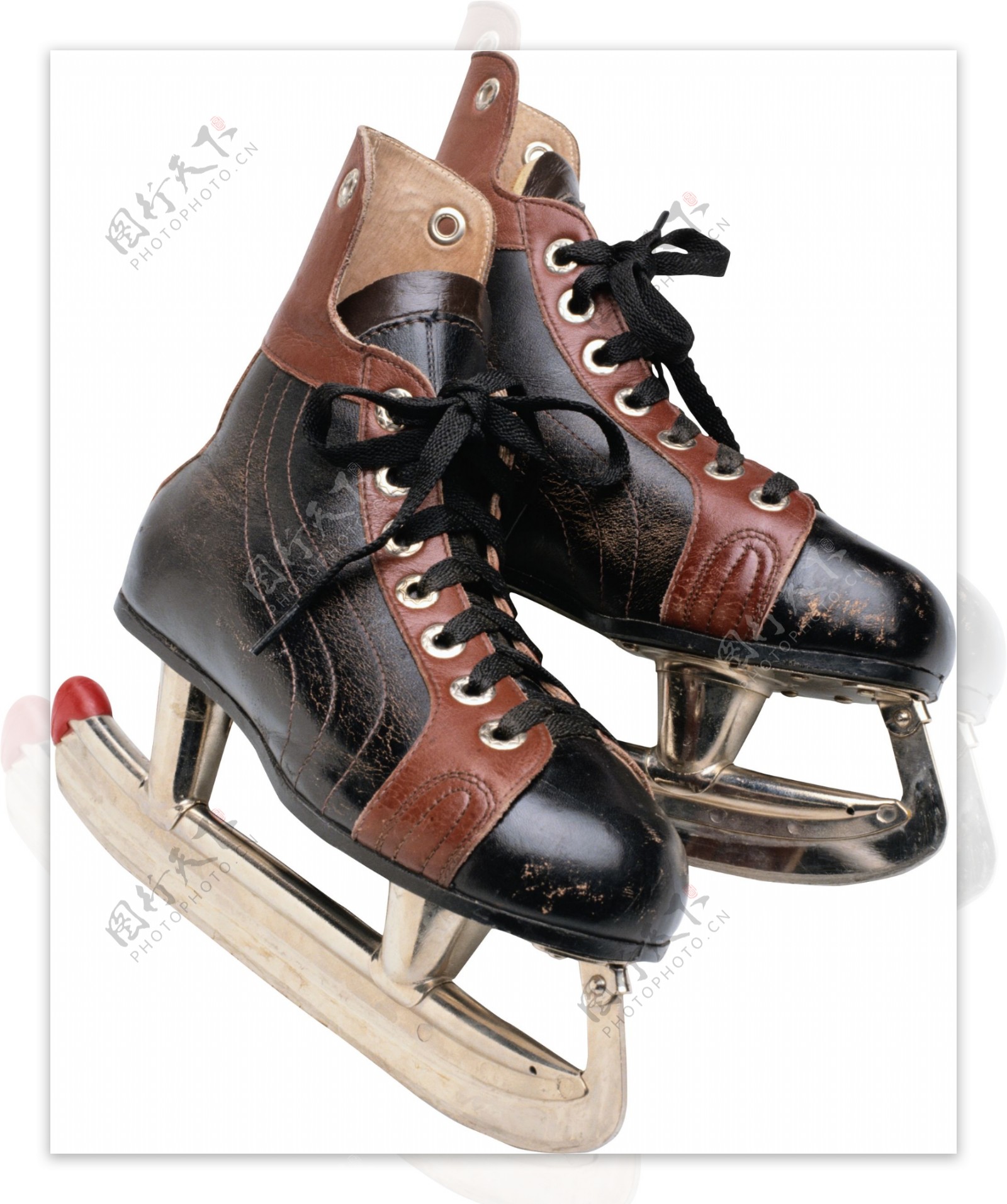 褐色漂亮冰鞋免抠psd透明素材