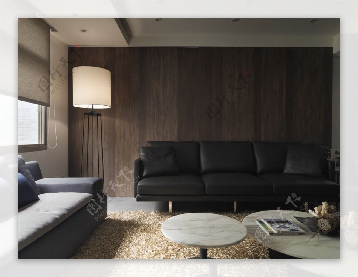 现代质感客厅黑色皮质沙发室内装修效果图