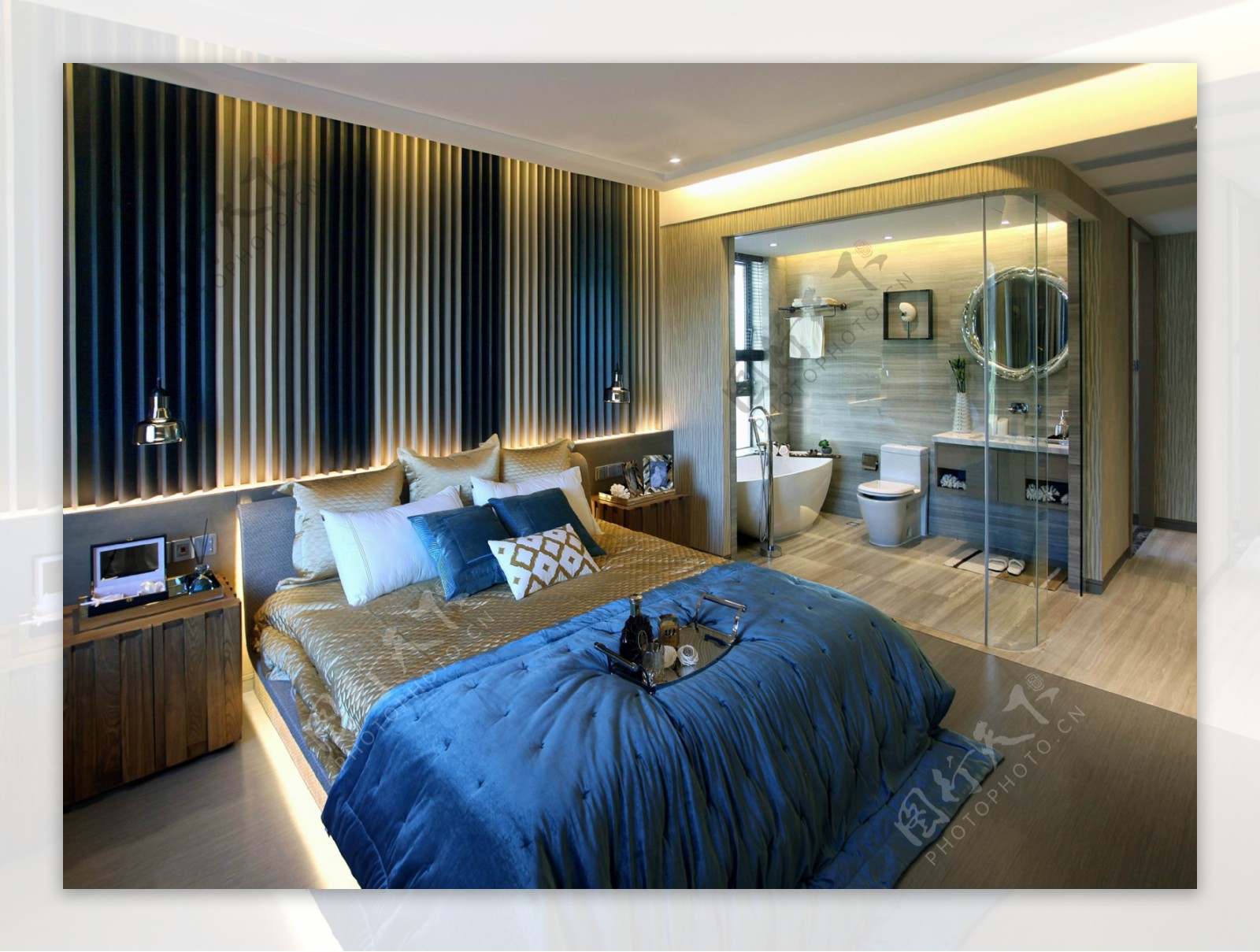 时尚精致卧室蓝色床品室内装修效果图