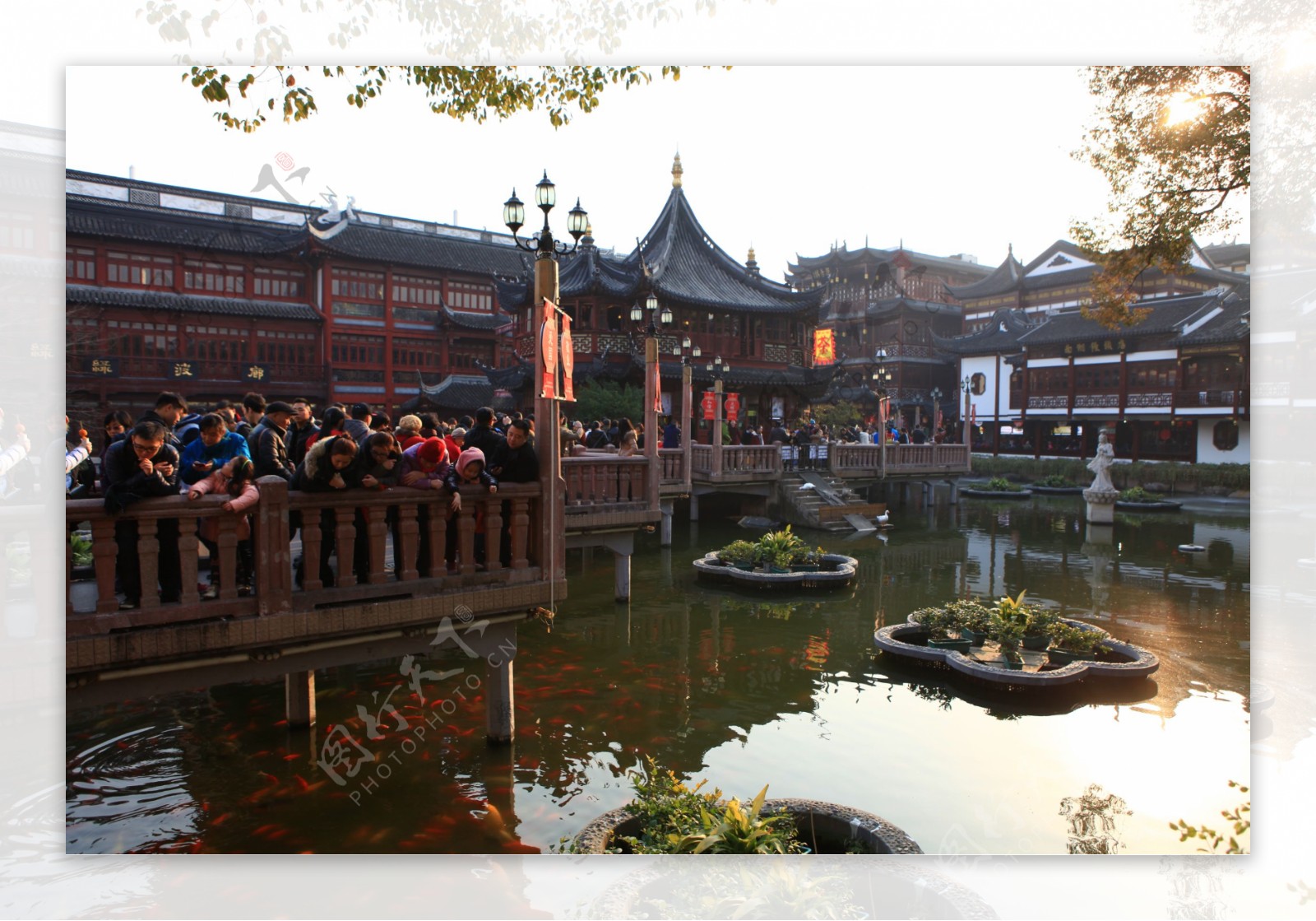 上海豫园城隍庙九曲桥