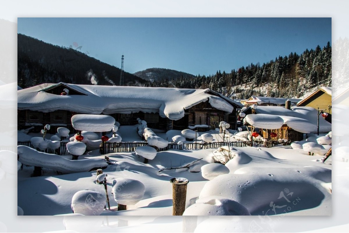 雪山雪地雪花冬天山脉