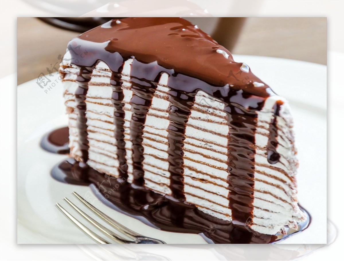 巧克力浓浆蛋糕