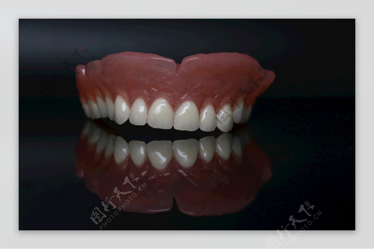 活动假牙隐形义齿图片素材-编号32241775-图行天下
