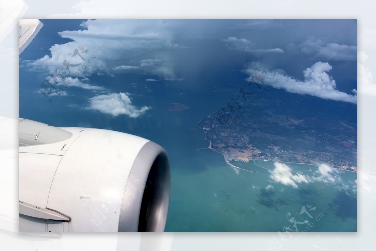 高空海洋云彩俯视图