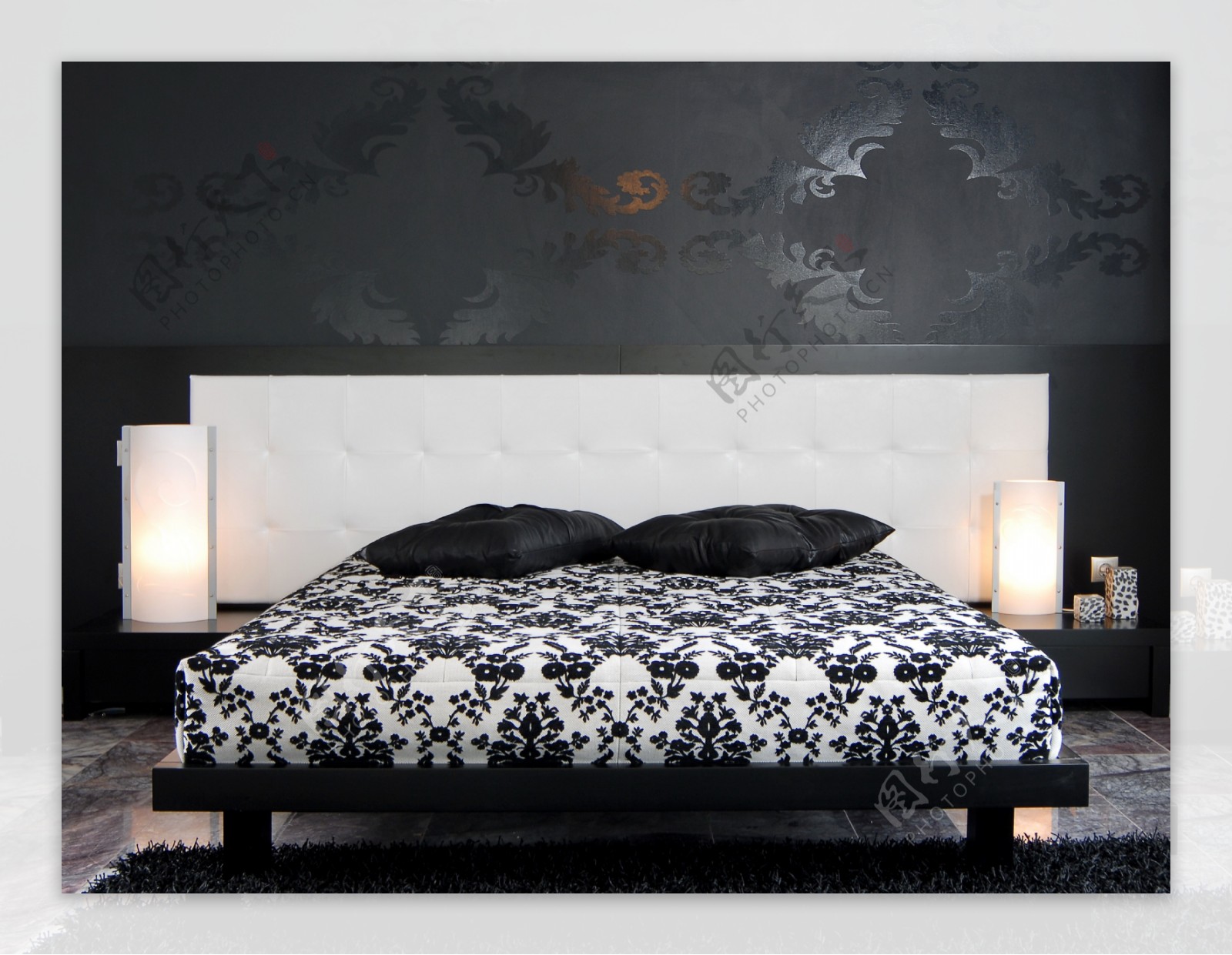 黑白风格卧室装饰设计