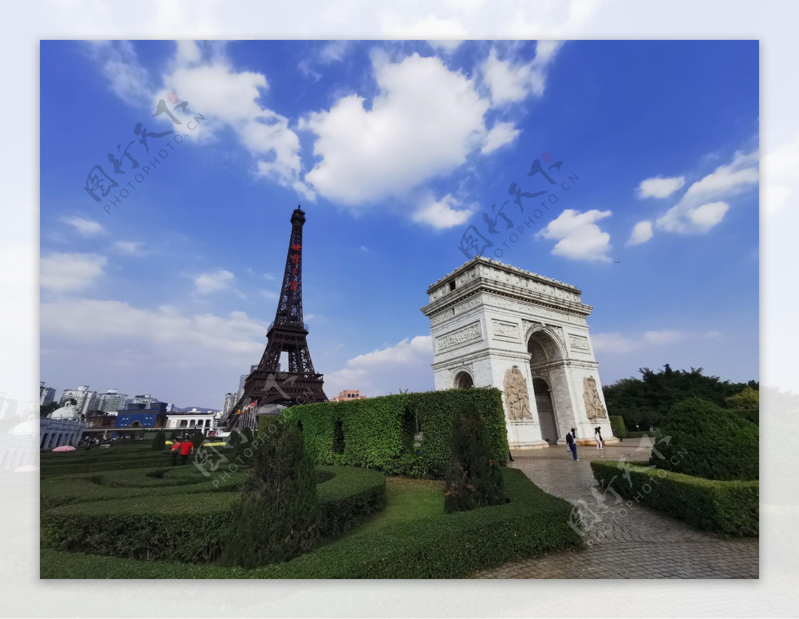 深圳世界之窗凯旋门与巴黎铁塔